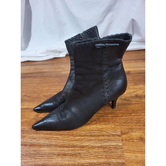 Prada Vero Cuoio Black Kitten Heels Ankle Booties Size 37 - Picture 1 of 9
